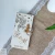 personalizowana-pamiątka-ślubna-z-grawerem.webp