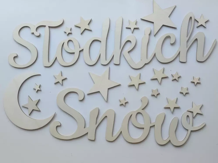 napis słodkich snów na ścianę