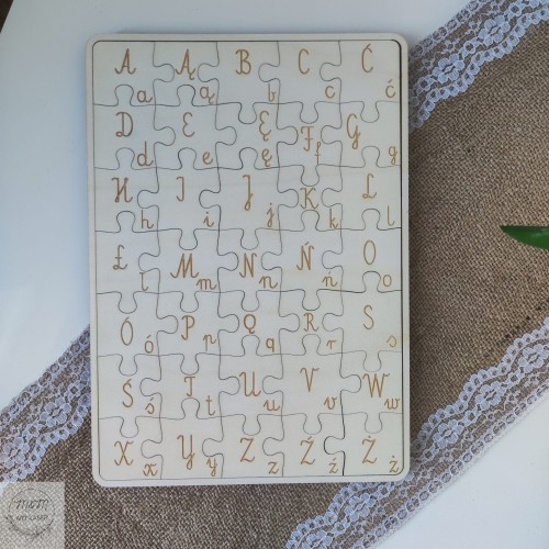 drewniane puzzle alfabet
