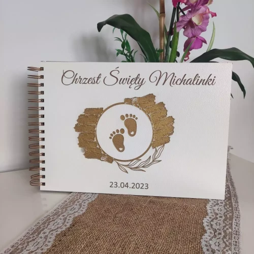 album personalizowany chrzest święty urodziny biało złoty