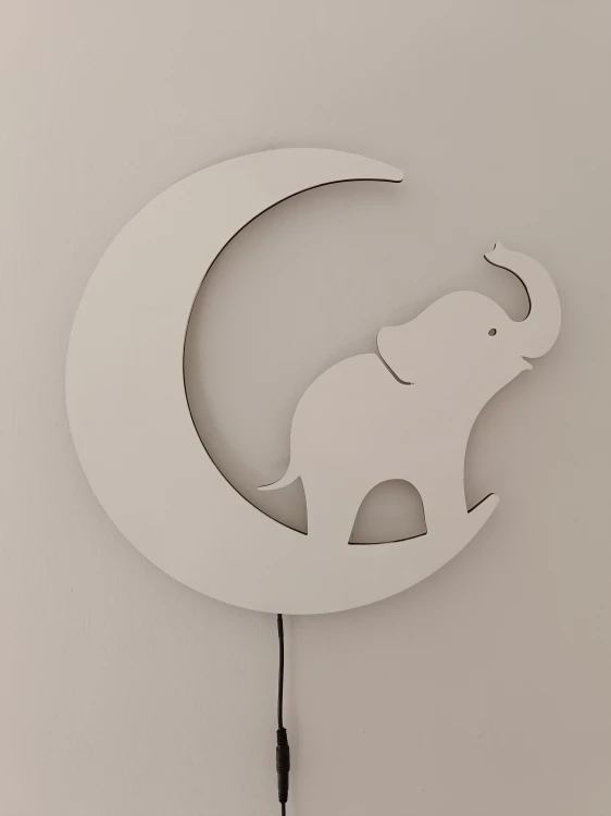 słonik-lampka-nocna-do-pokoju-dziecka.png